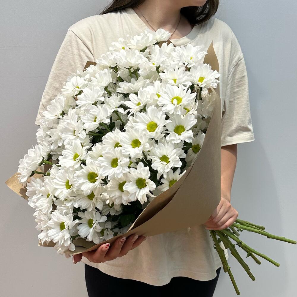 Букет «Летняя свежесть» – дыхание лета в белых хризантемах Цивильск Чувашская Республика