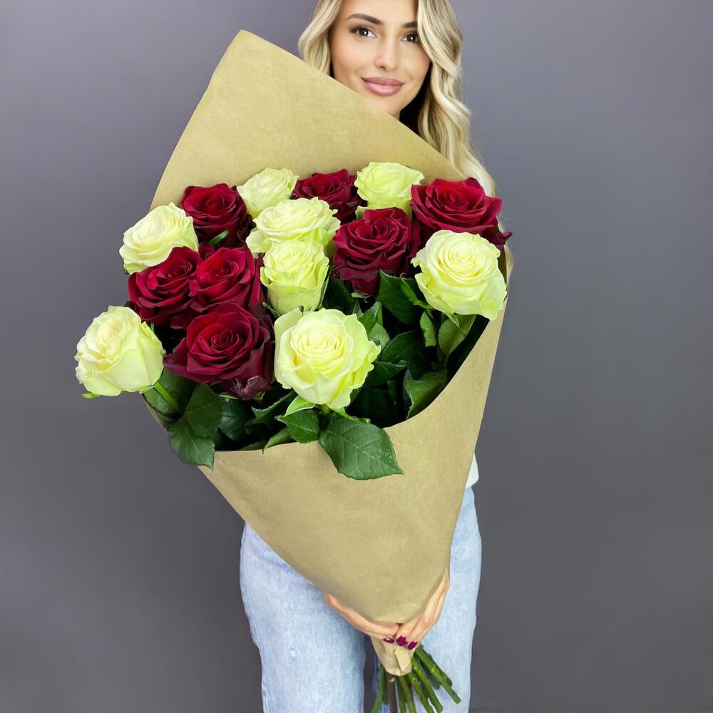 Букет «Инь-Ян» – гармония страсти и чистоты Цивильск Чувашская Республика