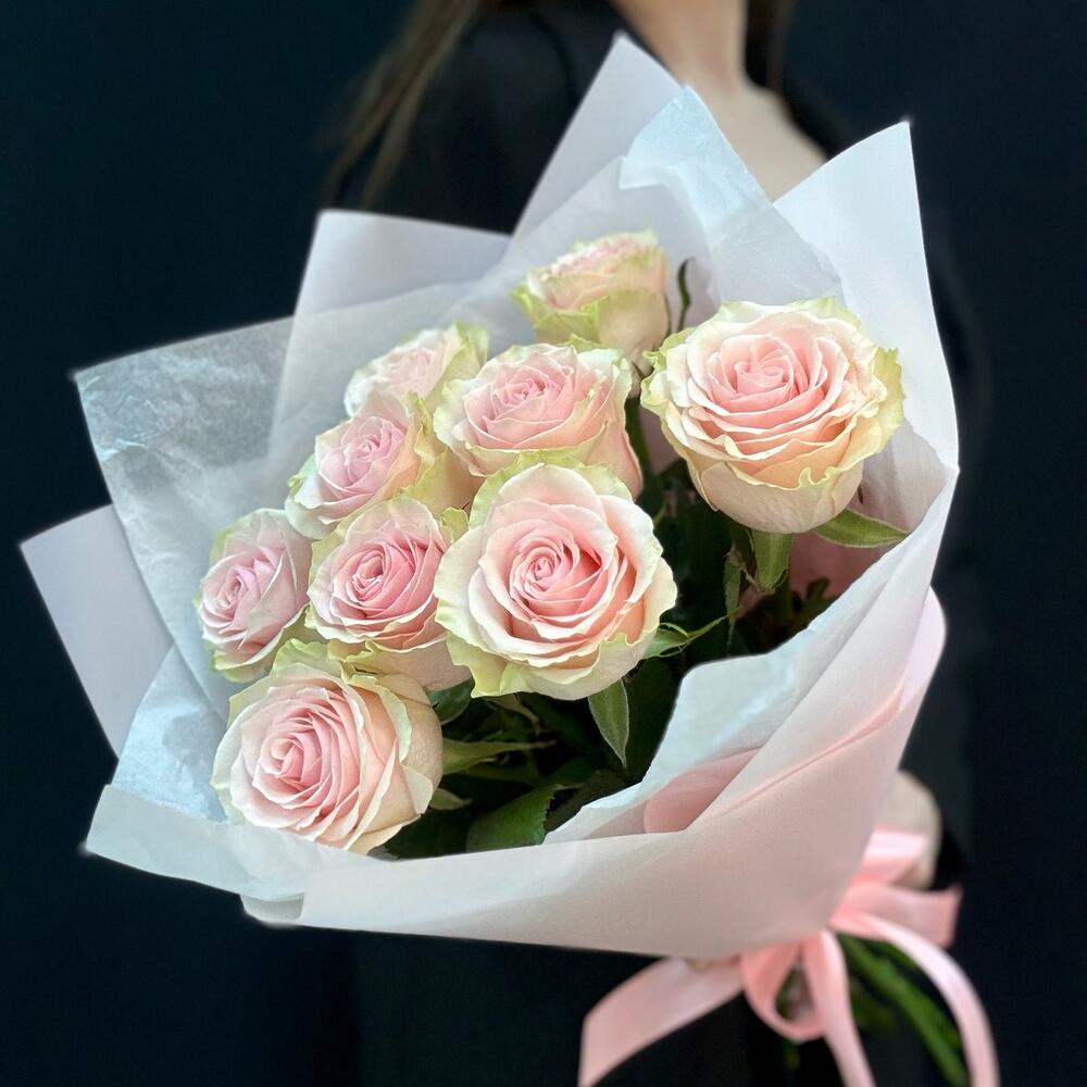 Букет из 9 розовых роз – нежность в каждом лепестке Цивильск Чувашская Республика