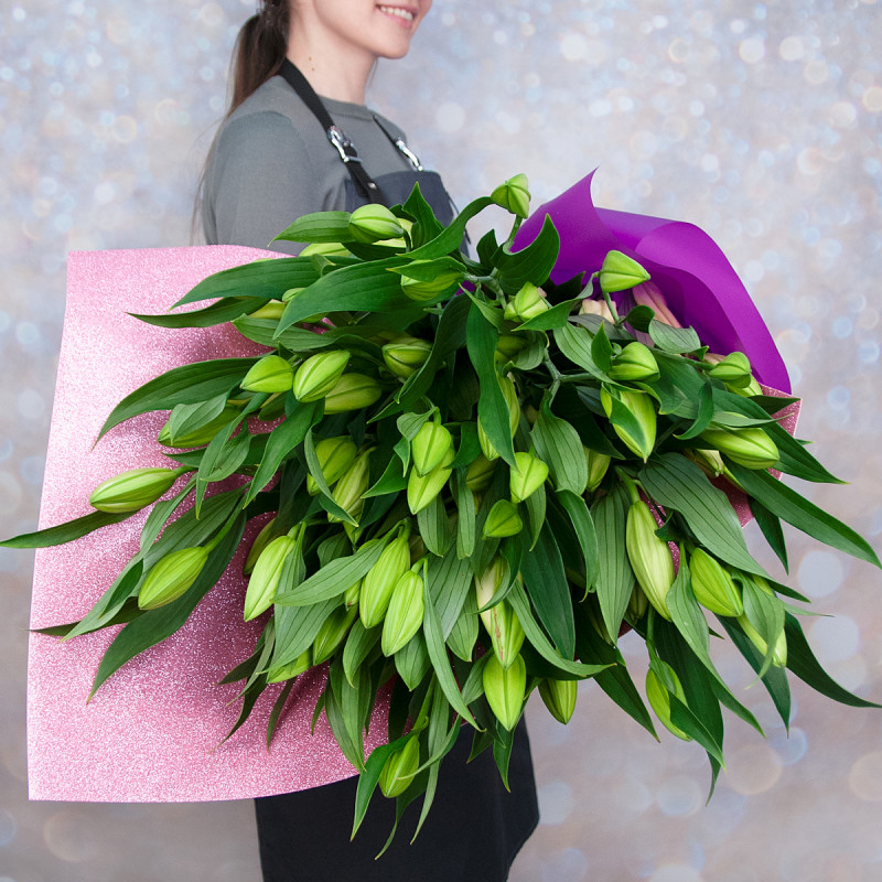 Изысканный букет из 15 свежих лилий – королевский подарок Цивильск Чувашская Республика