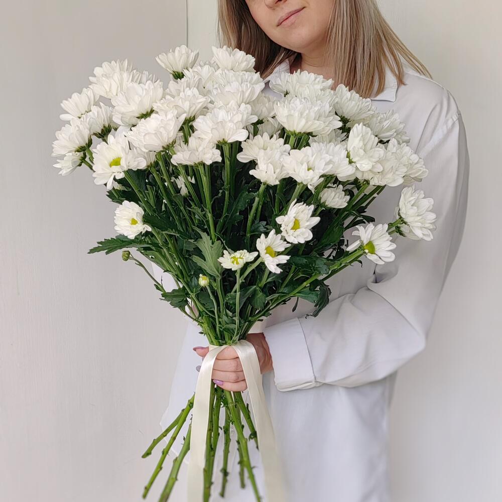 Букет «Ромашка» — свежесть белых хризантем в деревенском стиле Цивильск Чувашская Республика