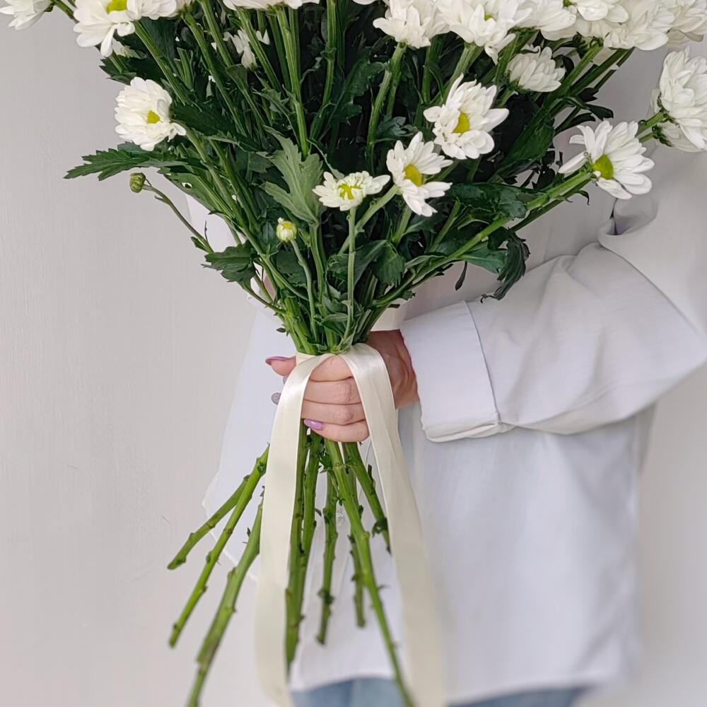 Букет «Ромашка» — свежесть белых хризантем в деревенском стиле Цивильск Чувашская Республика