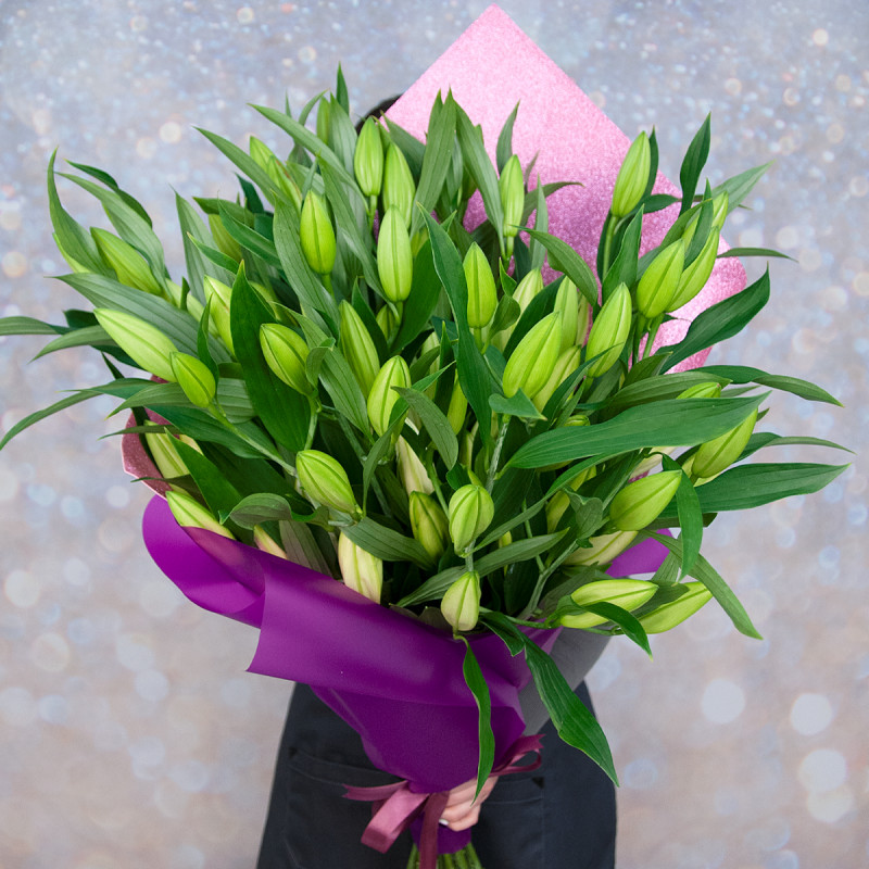 Изысканный букет из 15 свежих лилий – королевский подарок Цивильск Чувашская Республика