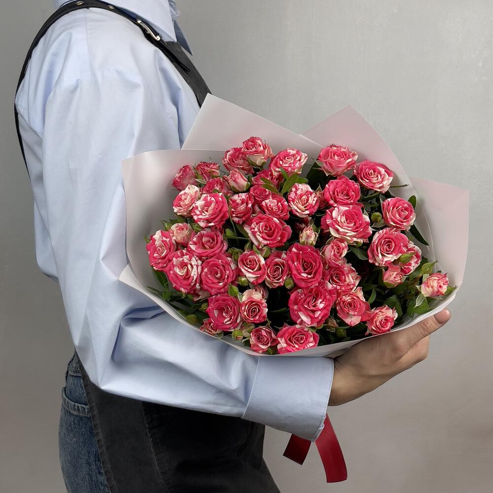 Букет «Фейерверк» – 9 пышных кустовых роз в огненной палитре Цивильск Чувашская Республика