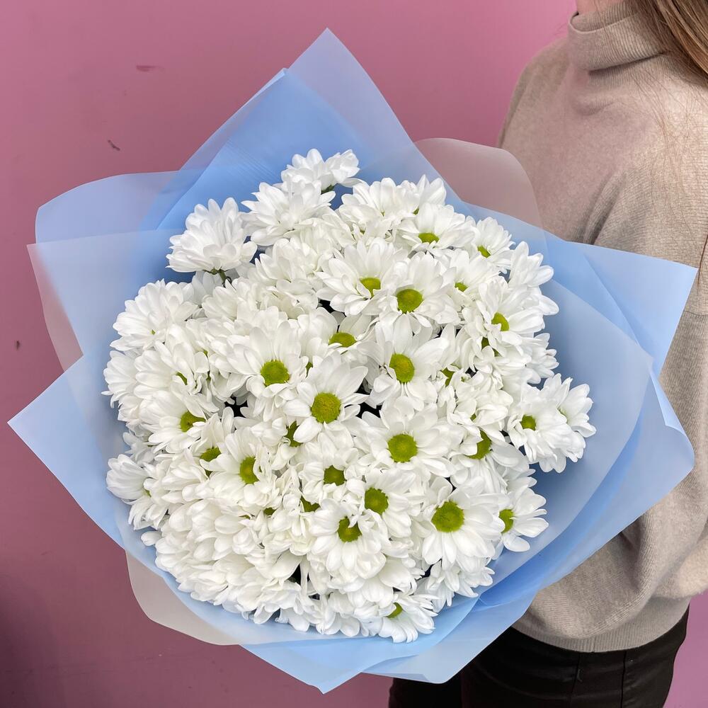 Букет «Ромашковое поле» – свежесть белых хризантем Цивильск Чувашская Республика