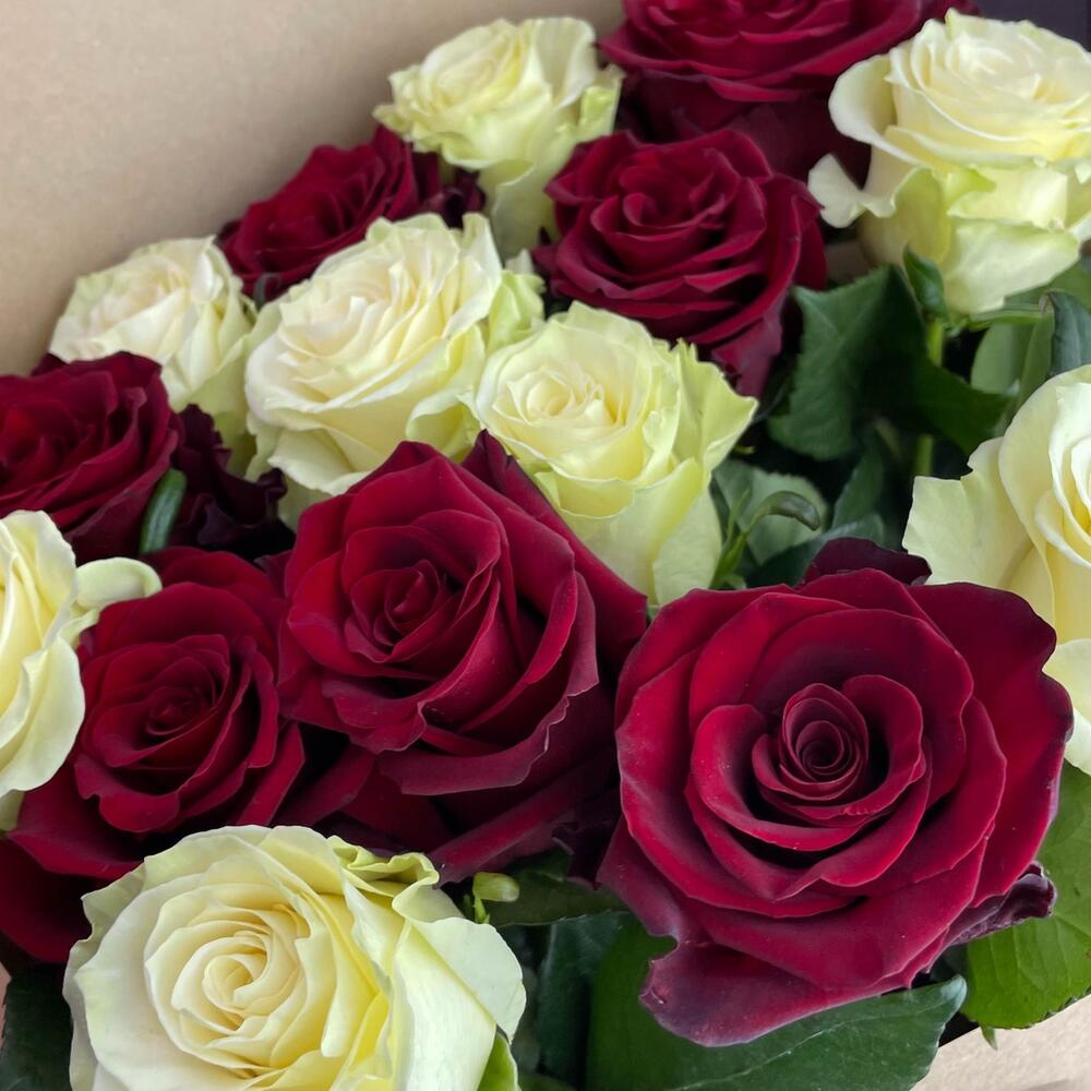 Букет «Инь-Ян» – гармония страсти и чистоты Цивильск Чувашская Республика