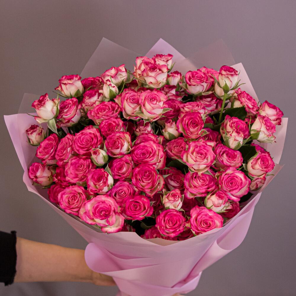 Букет «Розовый бум» – пышные кустовые розы в нежно-розовых тонах Цивильск Чувашская Республика