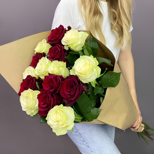 Букет «Инь-Ян» – гармония страсти и чистоты Цивильск Чувашская Республика
